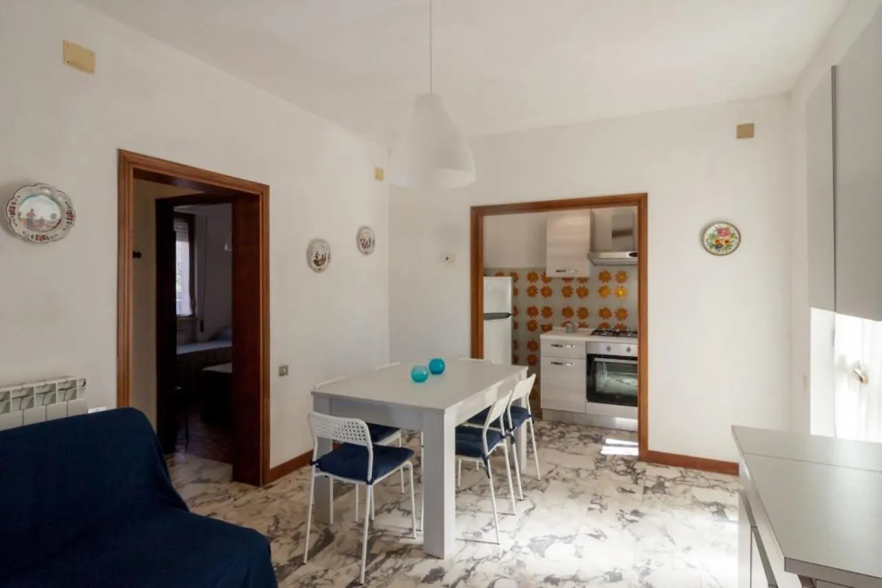 Villa Appartamenti Palmaria Follonica Italy
