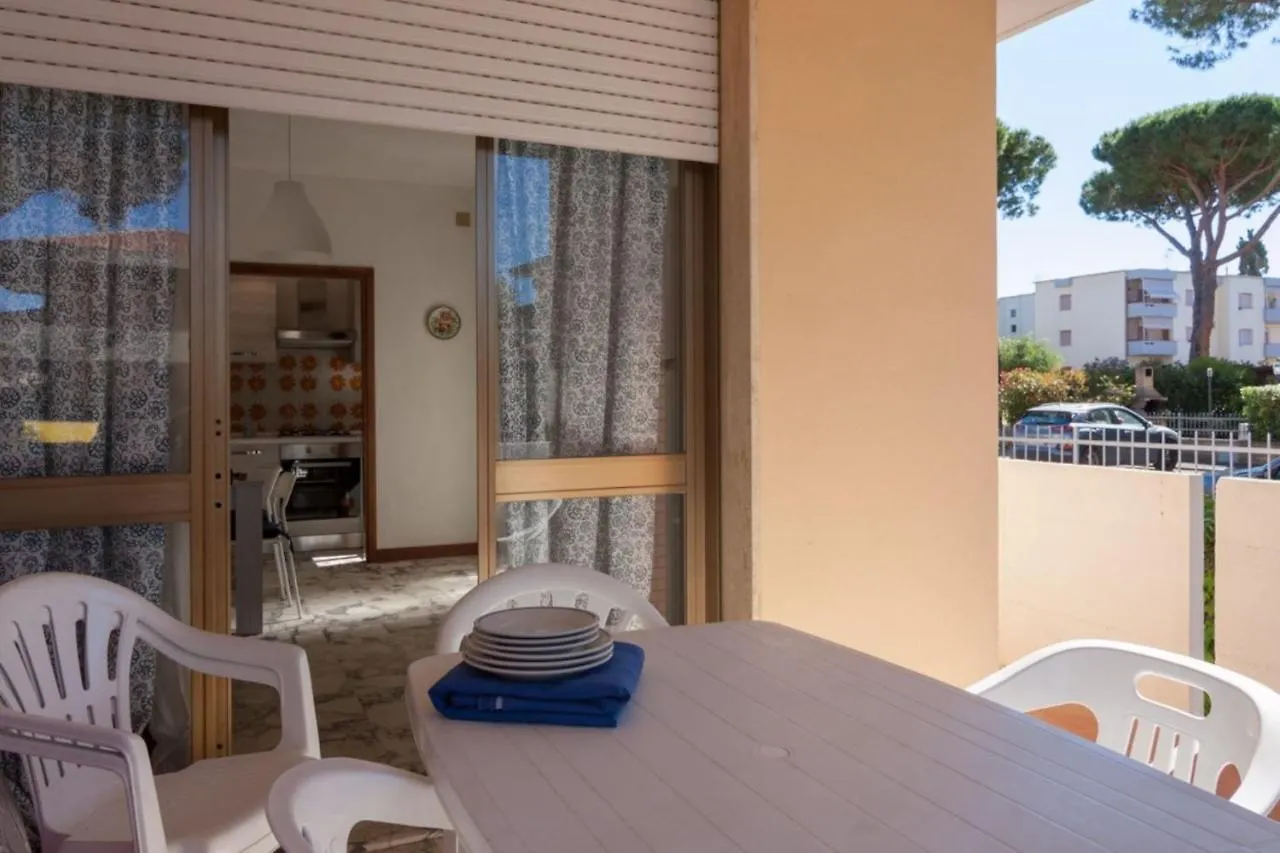 Villa Appartamenti Palmaria Follonica