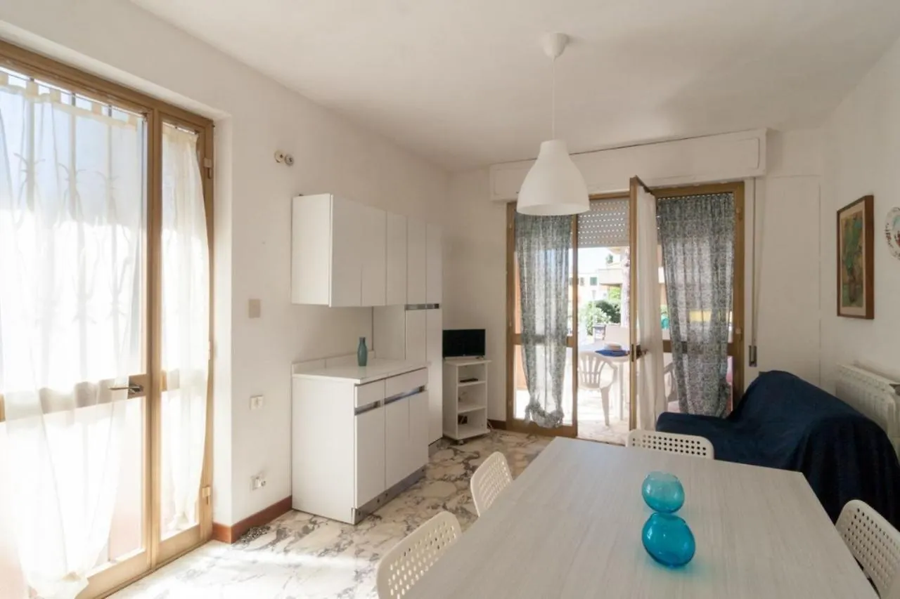 Appartamenti Palmaria Follonica Βίλα